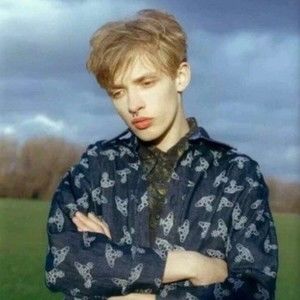 Meet your Posher, John